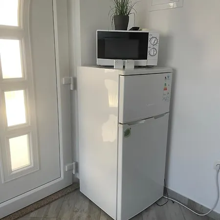 Adria Bella Apartment Vir